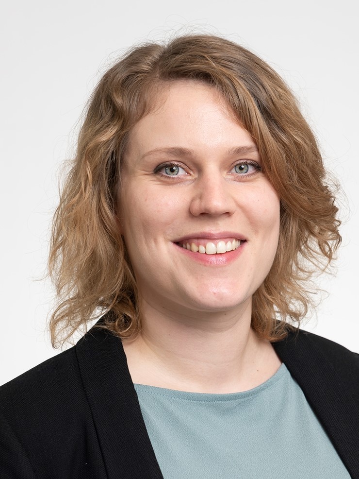 Carina Volk